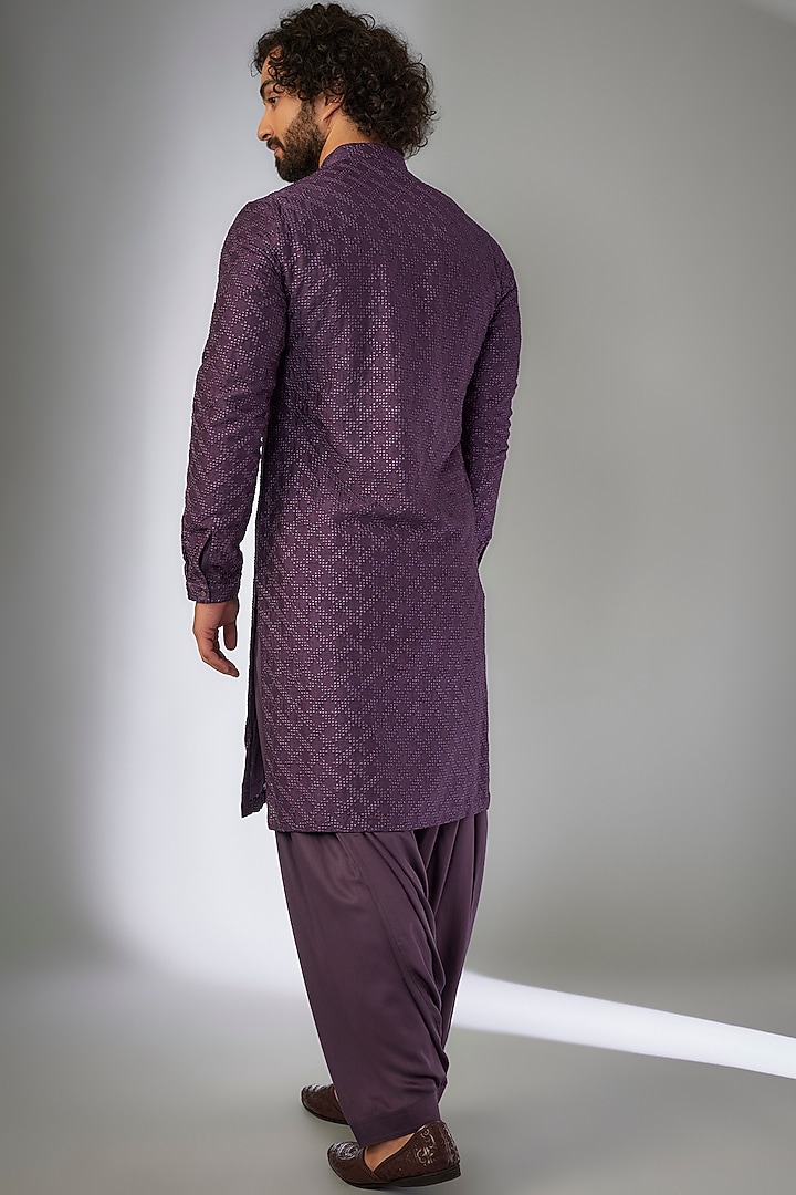 Plum Dola Silk Thread Embellished Kurta Set by SALIL BHATIA at Pernia's Pop Up Shop