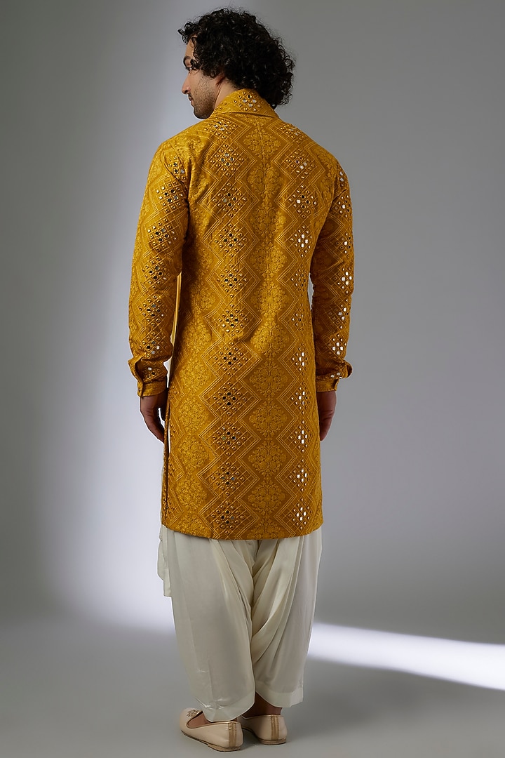 Amber Dola Silk Thread & Mirror Work Kurta Set by SALIL BHATIA at Pernia's Pop Up Shop