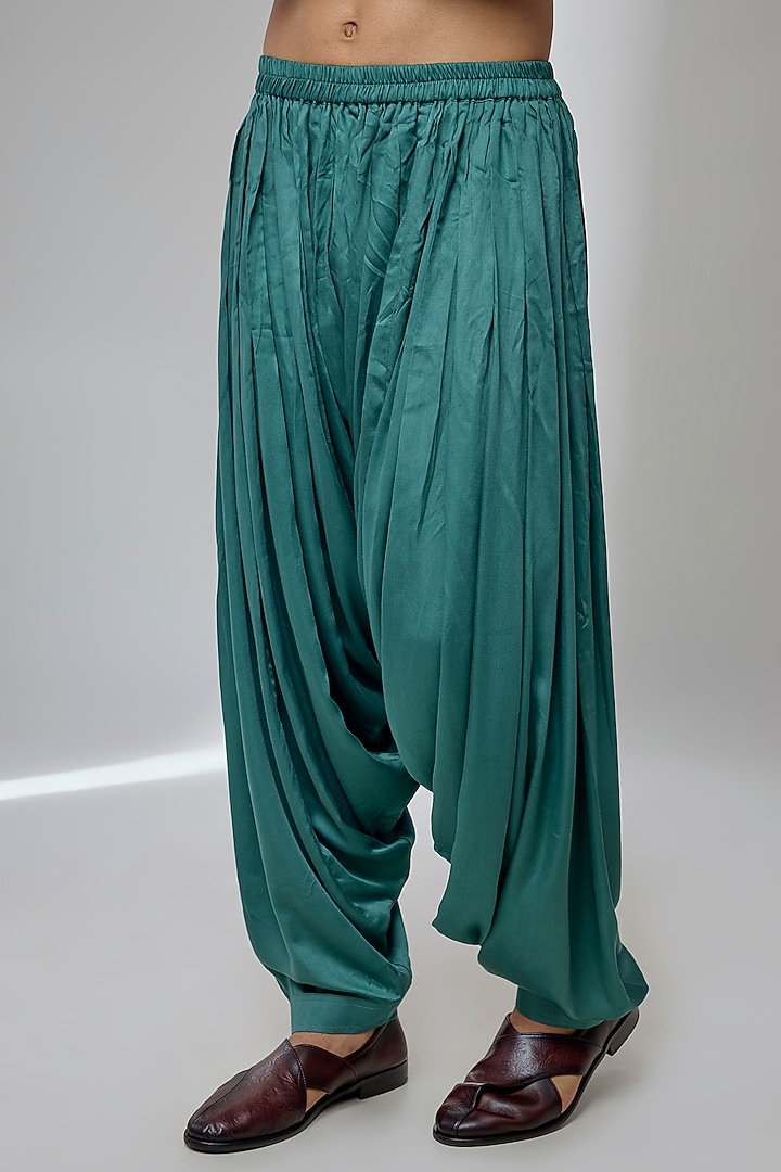 Teal Green Ombre Dola Silk Sequin Embellished Kurta Set by SALIL BHATIA at Pernia's Pop Up Shop