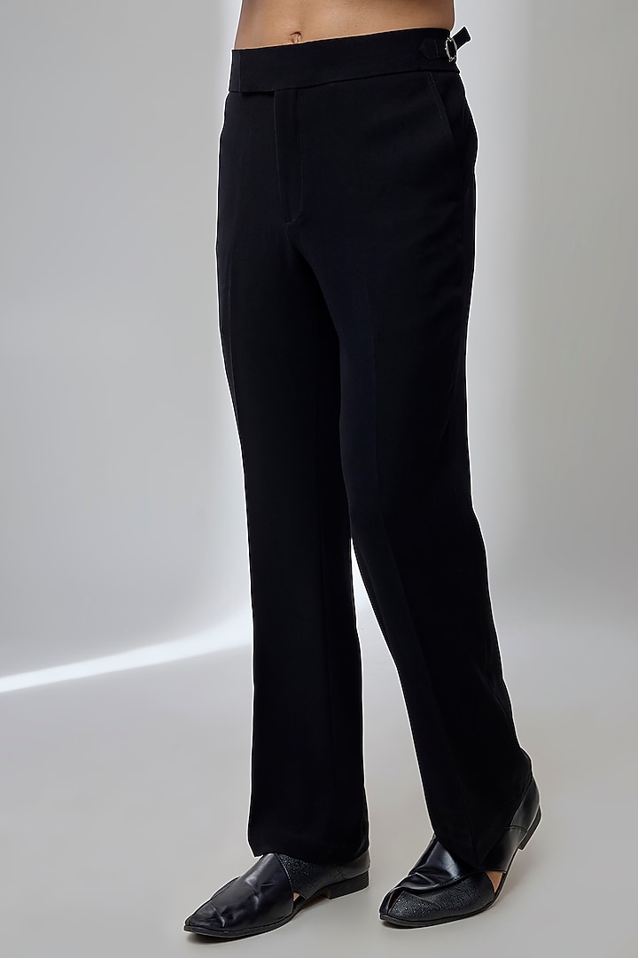 Black Japanese Fabric Embroidered Kurta Set by SALIL BHATIA at Pernia's Pop Up Shop