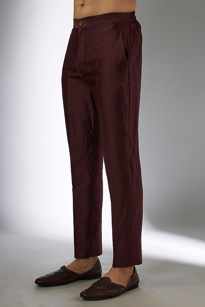 Wine Dola Silk Sequins Embellished Kurta Set by SALIL BHATIA at Pernia's Pop Up Shop