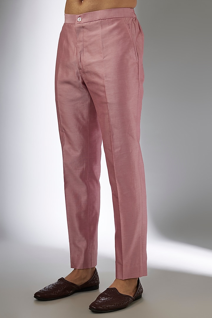 Dusty Pink Dola Silk Sequins Embellished Kurta Set by SALIL BHATIA at Pernia's Pop Up Shop