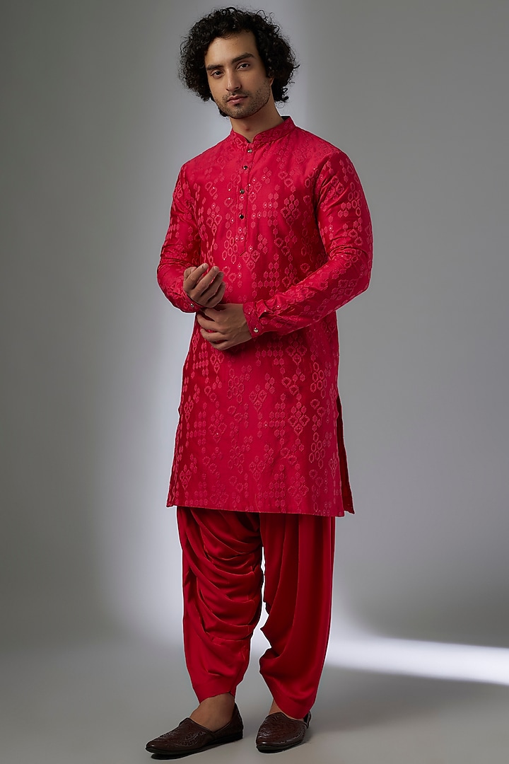 Raspberry Chanderi Silk Thread & Sequins Embellished Kurta Set by SALIL BHATIA