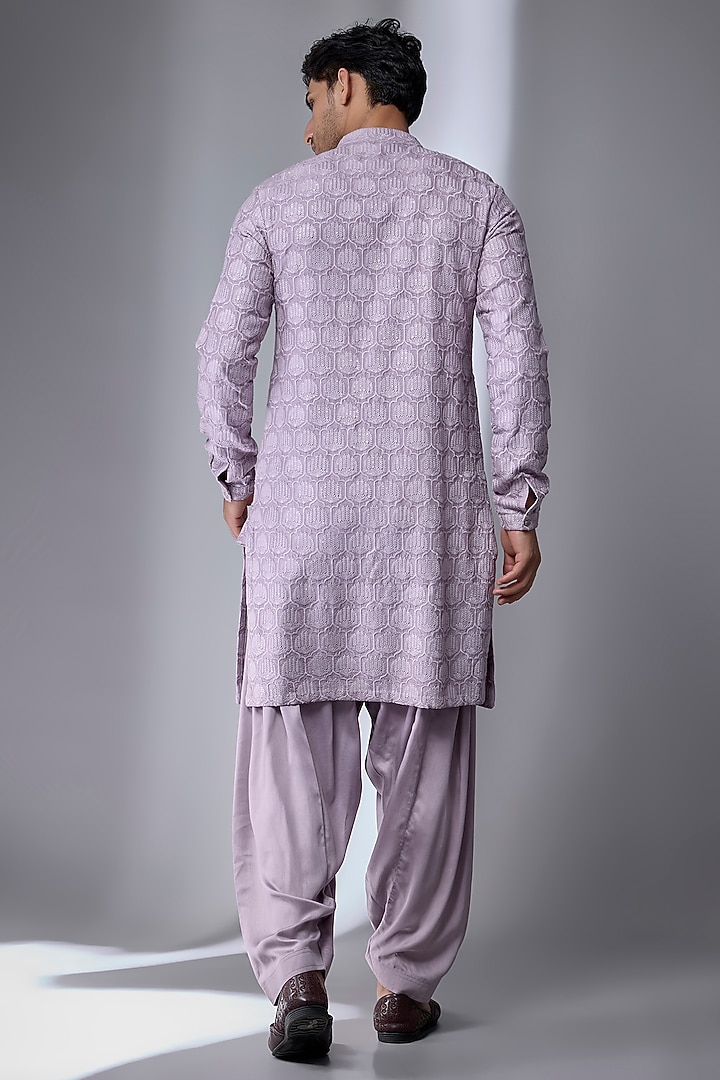 Lavender Dola Silk Embellished Kurta Set by SALIL BHATIA at Pernia's Pop Up Shop