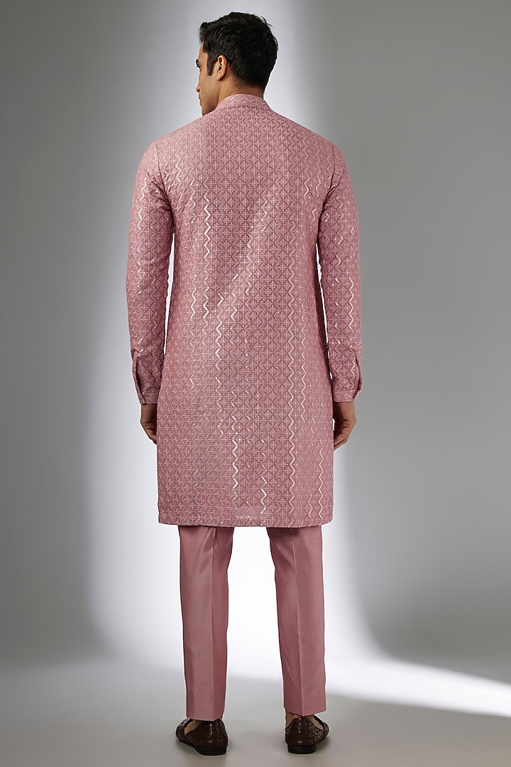 Dusty Pink Dola Silk Thread Embellished Kurta Set by SALIL BHATIA at Pernia's Pop Up Shop