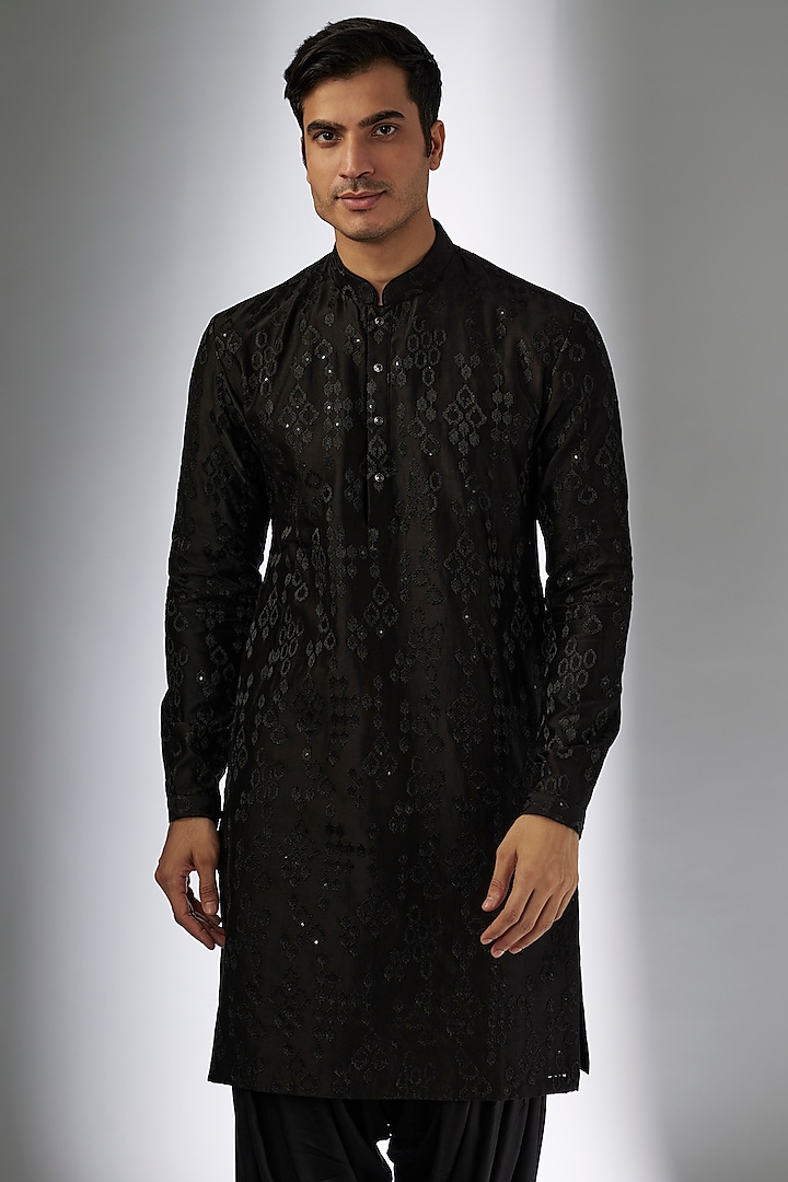 Black Silk Chanderi Zari Embellished Kurta Set by SALIL BHATIA at Pernia's Pop Up Shop