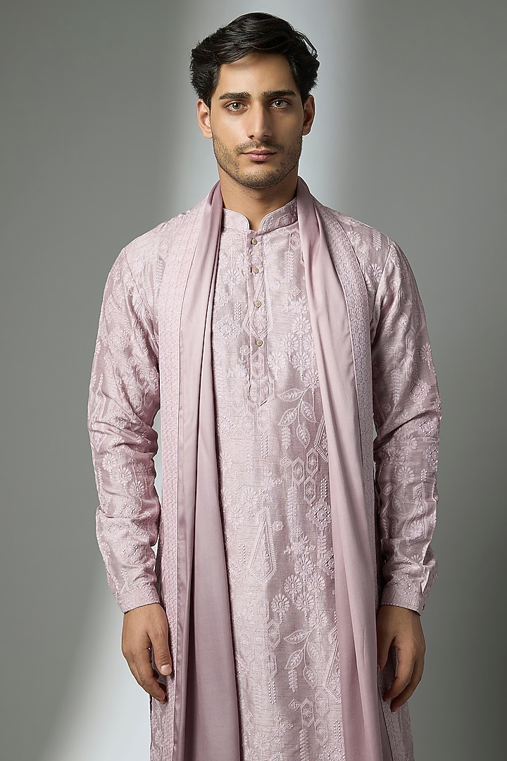Lavender Dola Silk Zari Embellished Kurta Set by SALIL BHATIA at Pernia's Pop Up Shop