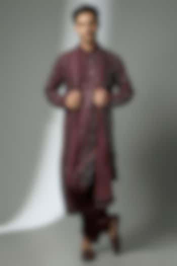Wine Dola Silk Mirror Embroidered Kurta Set by SALIL BHATIA at Pernia's Pop Up Shop