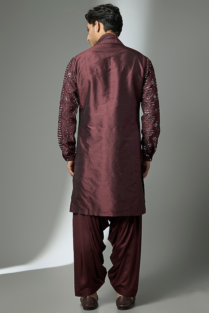 Wine Dola Silk Mirror Embroidered Kurta Set by SALIL BHATIA at Pernia's Pop Up Shop