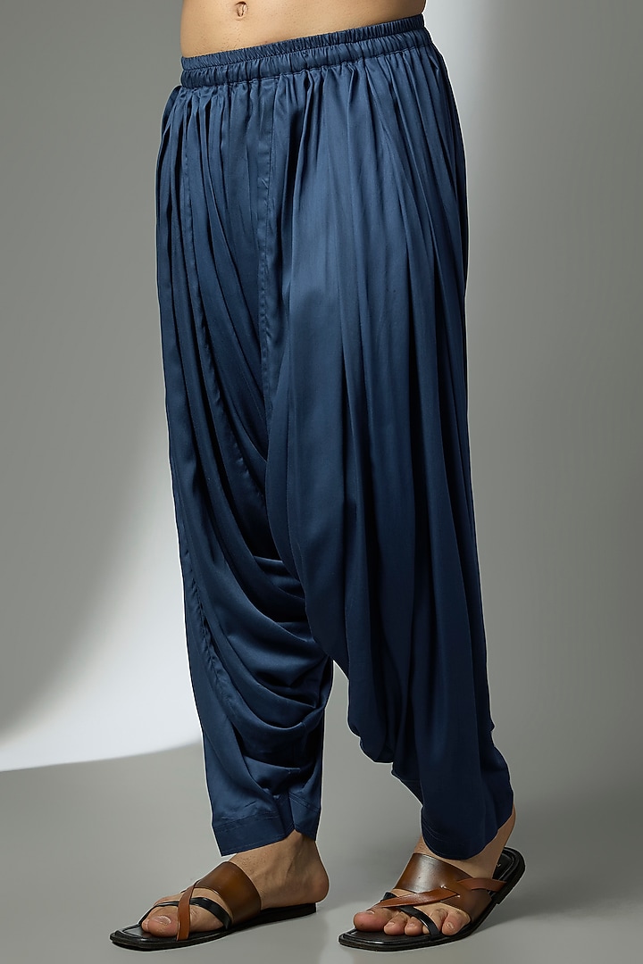 Prussian Blue Silk Mirror Embroidered Kurta Set by SALIL BHATIA at Pernia's Pop Up Shop