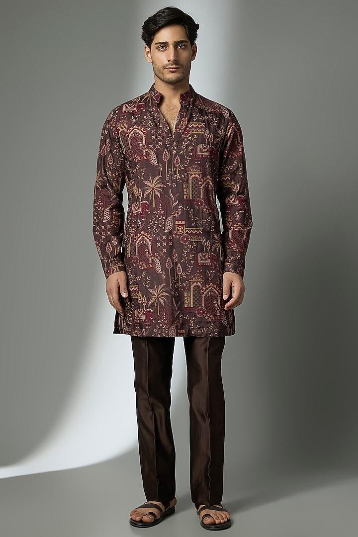 Burgundy Dola Silk Thread Embellished Kurta Set by SALIL BHATIA at Pernia's Pop Up Shop