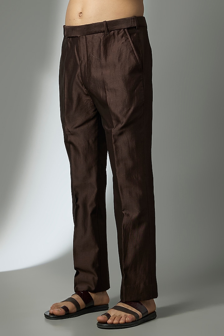 Burgundy Dola Silk Thread Embellished Kurta Set by SALIL BHATIA at Pernia's Pop Up Shop