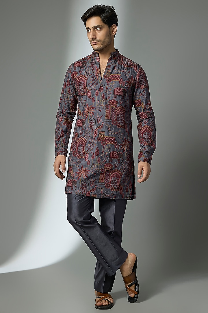 Smoky Blue Dola Silk Thread Embellished Kurta Set by SALIL BHATIA at Pernia's Pop Up Shop