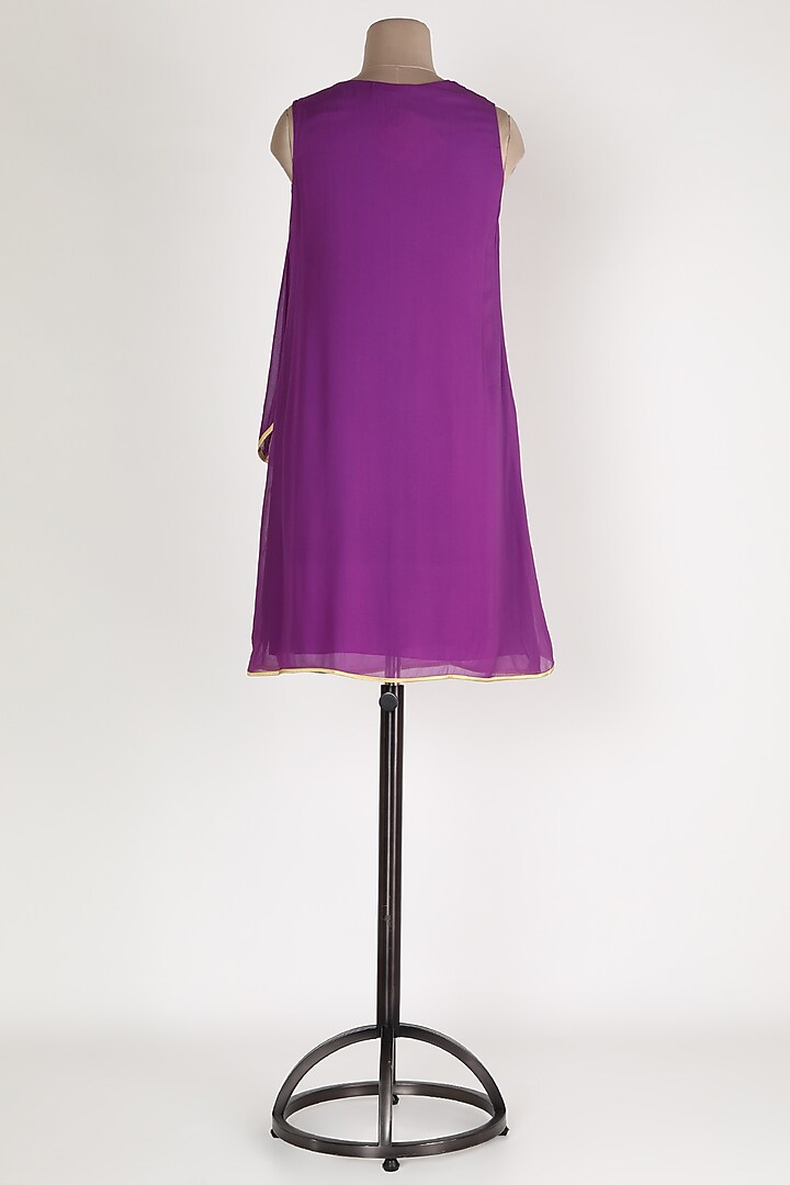 Purple Embroidered Tunic by Sadan Pande at Pernia's Pop Up Shop