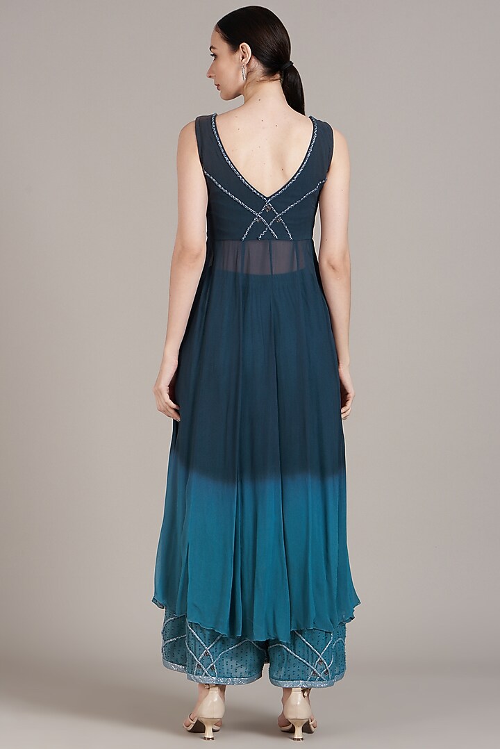 Cobalt Blue Embroidered Kurta Set by Sadhvi Dang at Pernia's Pop Up Shop
