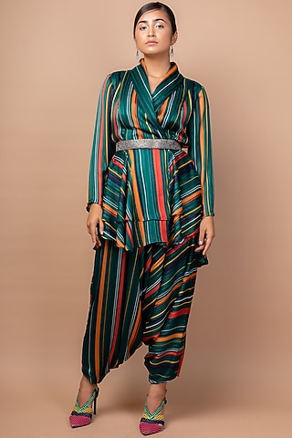 Emerald Green Wrap Jacket Set by Sadhvi Suri