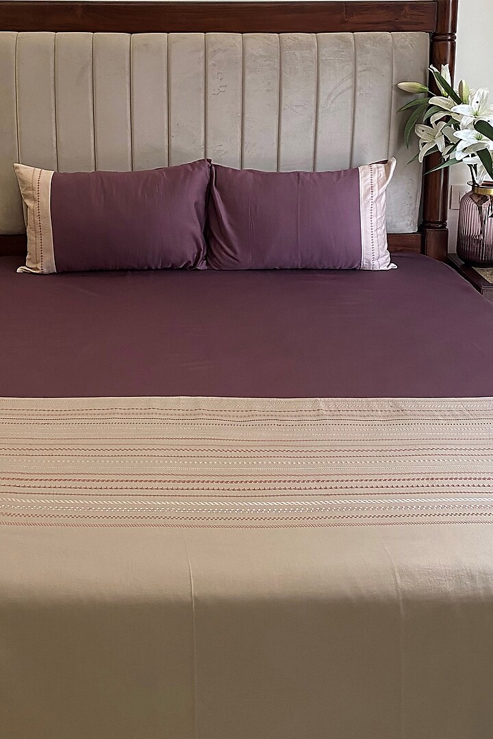 Mauve Cotton Bedsheet Set (Set of 3) by SADYASKA