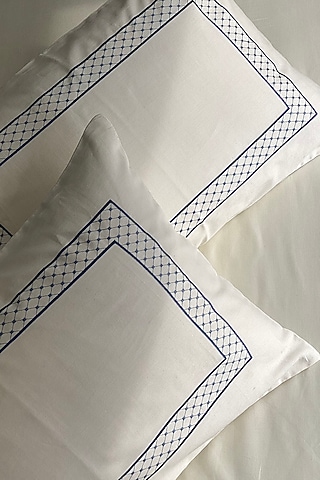 Ivory Cotton Embroidered Bedsheet Set by SADYASKA