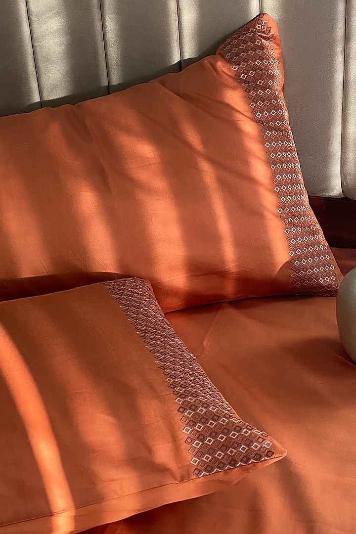 Rust Orange Printed Bedsheet Set by SADYASKA