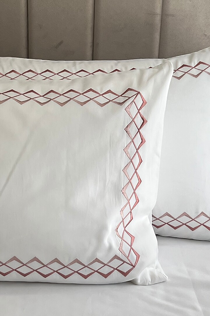 White Cotton Cubes Embroidered Bedsheet Set by SADYASKA at Pernia's Pop Up Shop