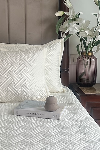 Ivory Cotton Bedspread Set of 3 by SADYASKA
