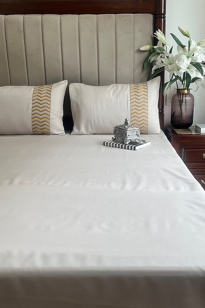 Ivory Cotton Rich Bedsheet (Set Of 3) by SADYASKA at Pernia's Pop Up Shop