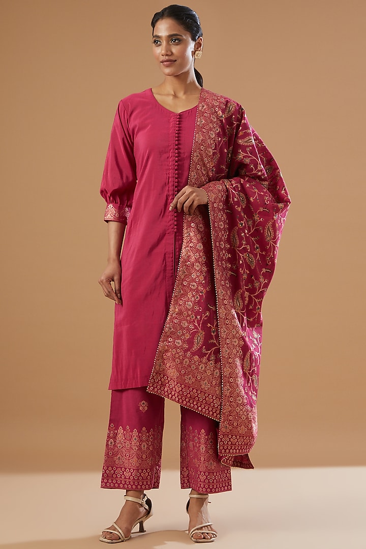 Ruby Pink Moonga Silk Kurta Set by Safaa