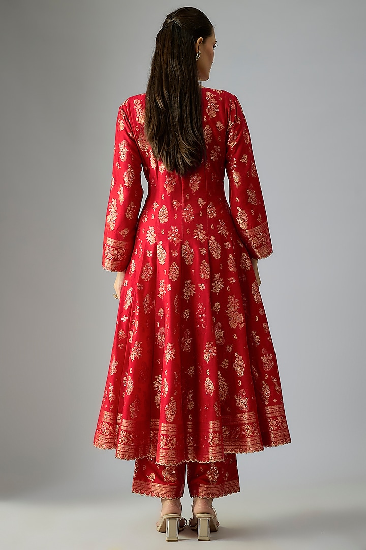 Red Vegan Silk Floral Embroidered Wedding Anarkali Set by Safaa at Pernia's Pop Up Shop