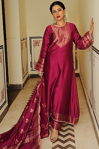 Magenta Self Woven Vegan Silk A-Line Kurta Set by Safaa