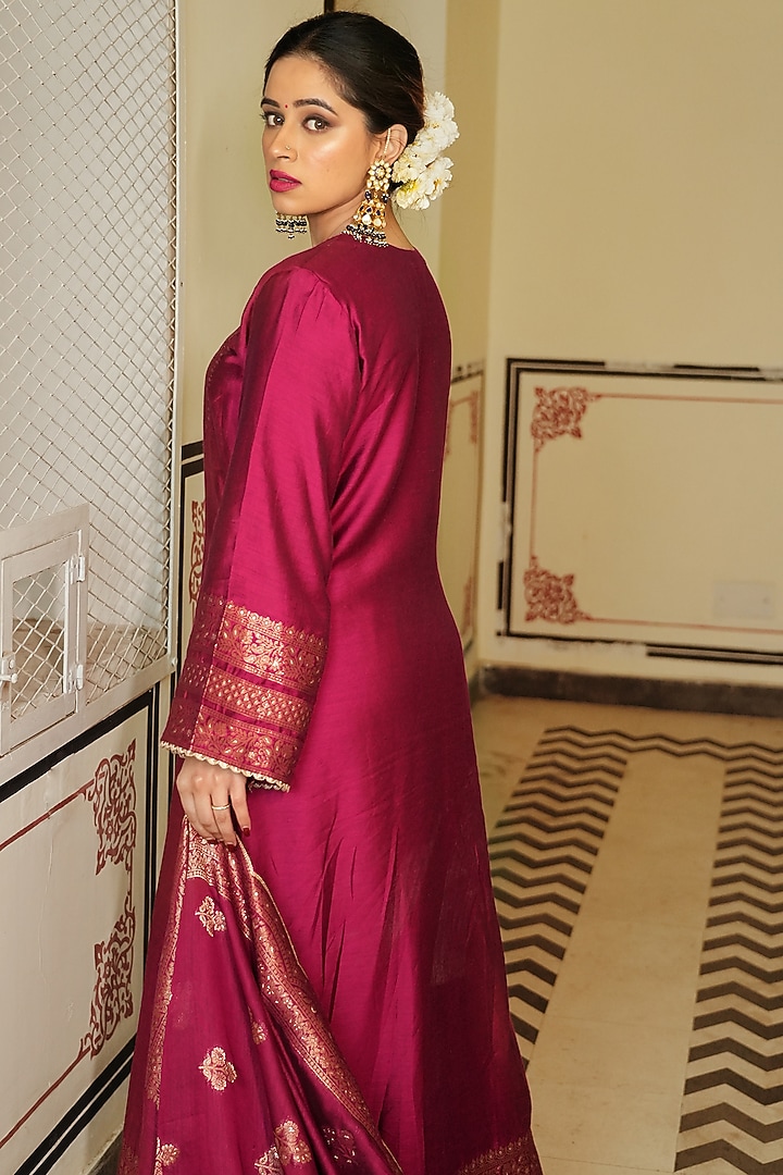 Magenta Self Woven Vegan Silk A-Line Kurta Set by Safaa at Pernia's Pop Up Shop