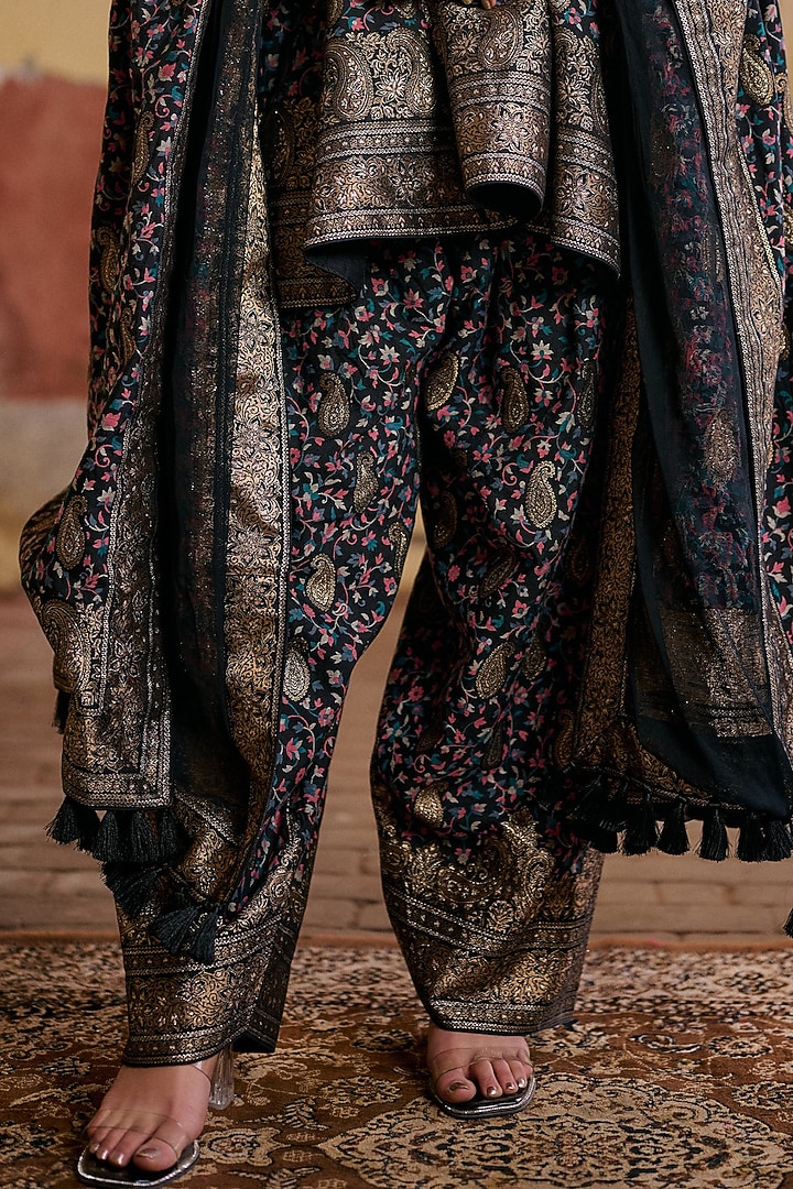 Black Premium Moonga Silk Weave Embroidered Kalidar Kurta Set by Safaa at Pernia's Pop Up Shop