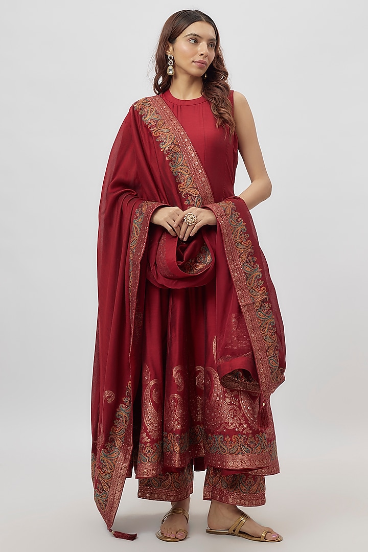 Red Vegan Silk Zari Work Anarkali Set by Safaa