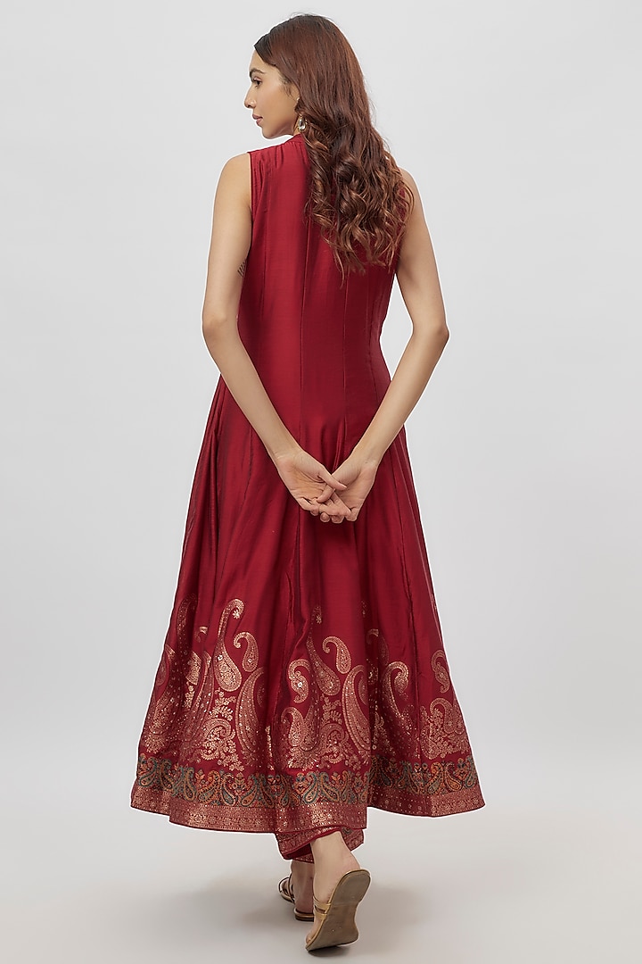 Red Vegan Silk Zari Work Wedding Anarkali Set by Safaa at Pernia's Pop Up Shop