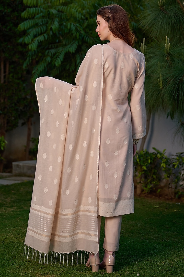 Light Beige Vegan Silk Chikankari Woven Kurta Set by Safaa at Pernia's Pop Up Shop
