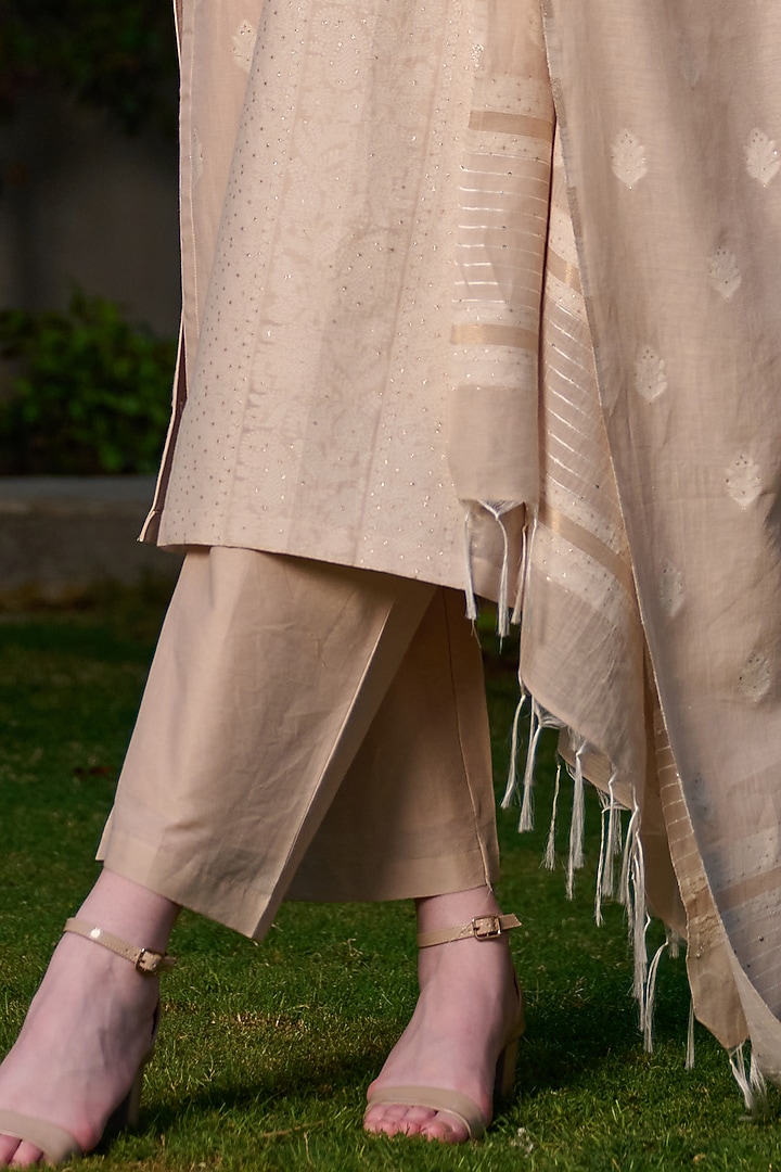 Light Beige Vegan Silk Chikankari Woven Kurta Set by Safaa at Pernia's Pop Up Shop