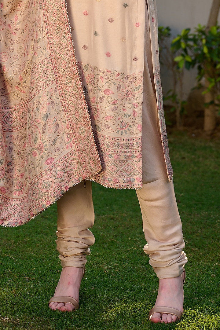 Beige Vegan Silk Embroidered Kurta Set by Safaa at Pernia's Pop Up Shop