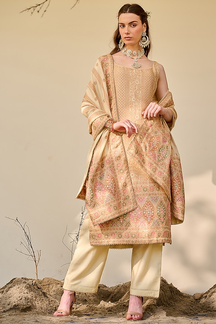 Lemon Vegan Silk Kurta Set by Safaa at Pernia's Pop Up Shop