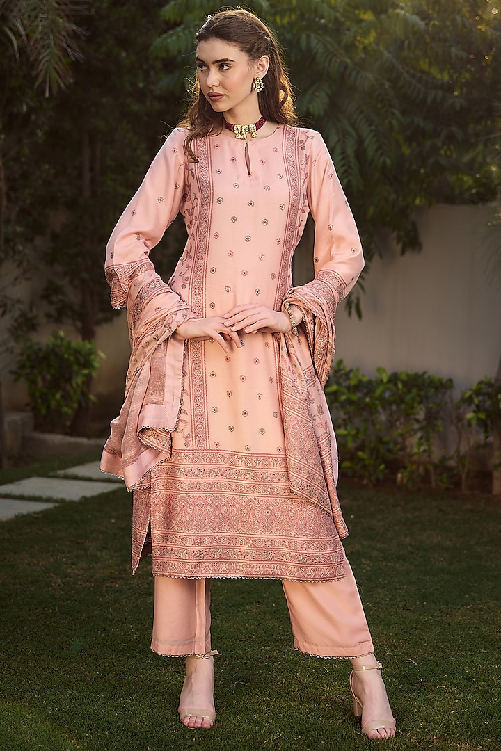 Pink Peach Vegan Silk Kurta Set by Safaa at Pernia's Pop Up Shop