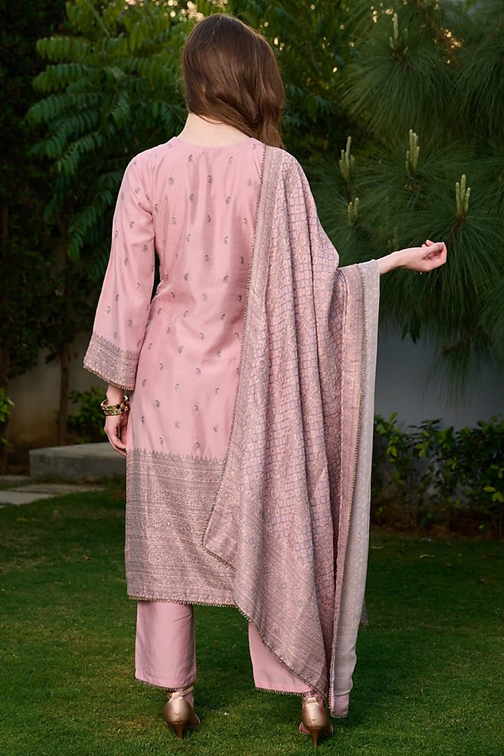 Pink Vegan Silk Kurta Set by Safaa at Pernia's Pop Up Shop