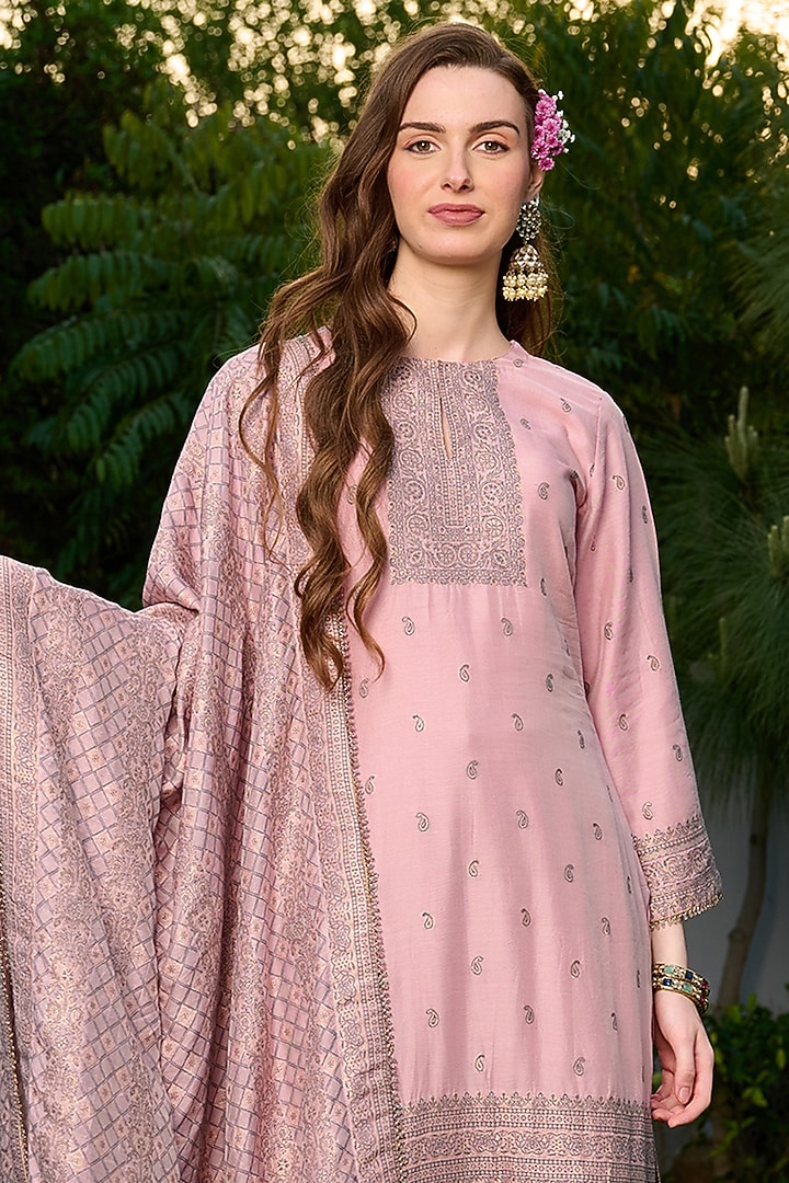 Pink Vegan Silk Kurta Set by Safaa at Pernia's Pop Up Shop