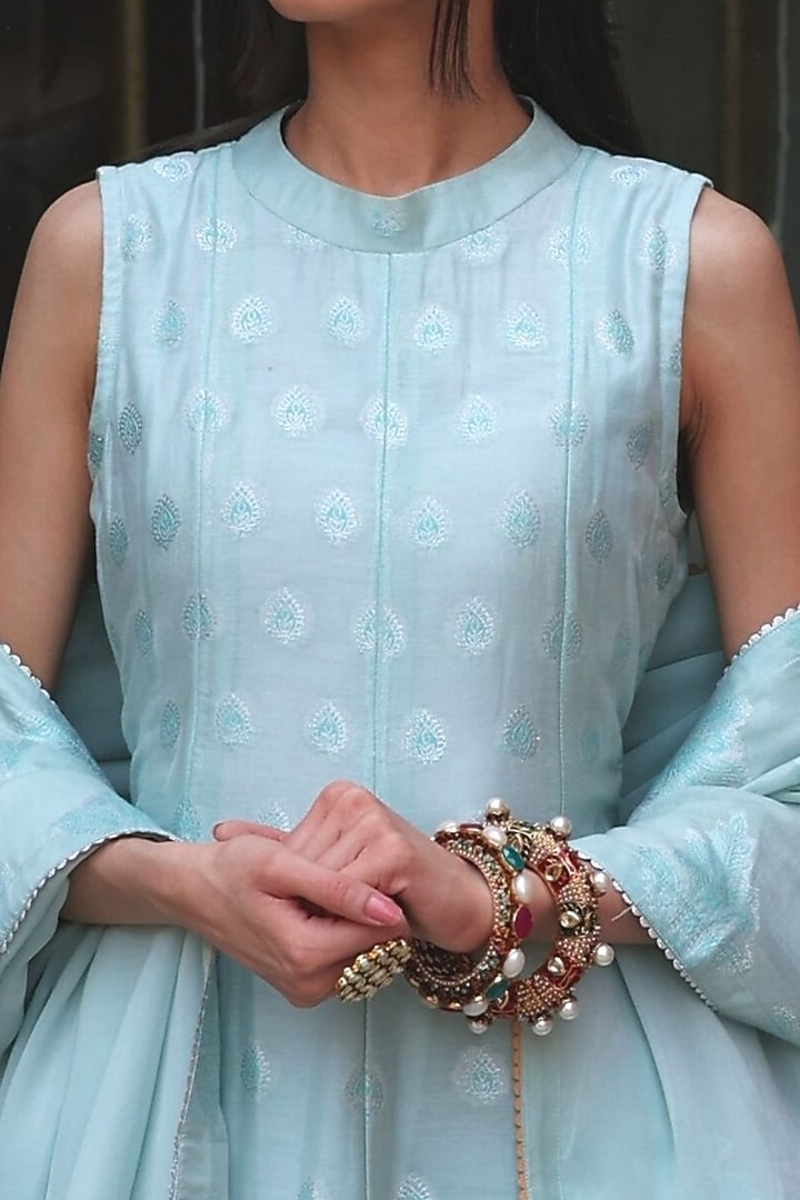 Sea Green Woven Paisley Kurta Set by Safaa at Pernia's Pop Up Shop