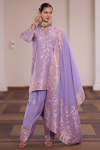 Orchid Vegan Silk Gota Embellished Kurta Set by Safaa