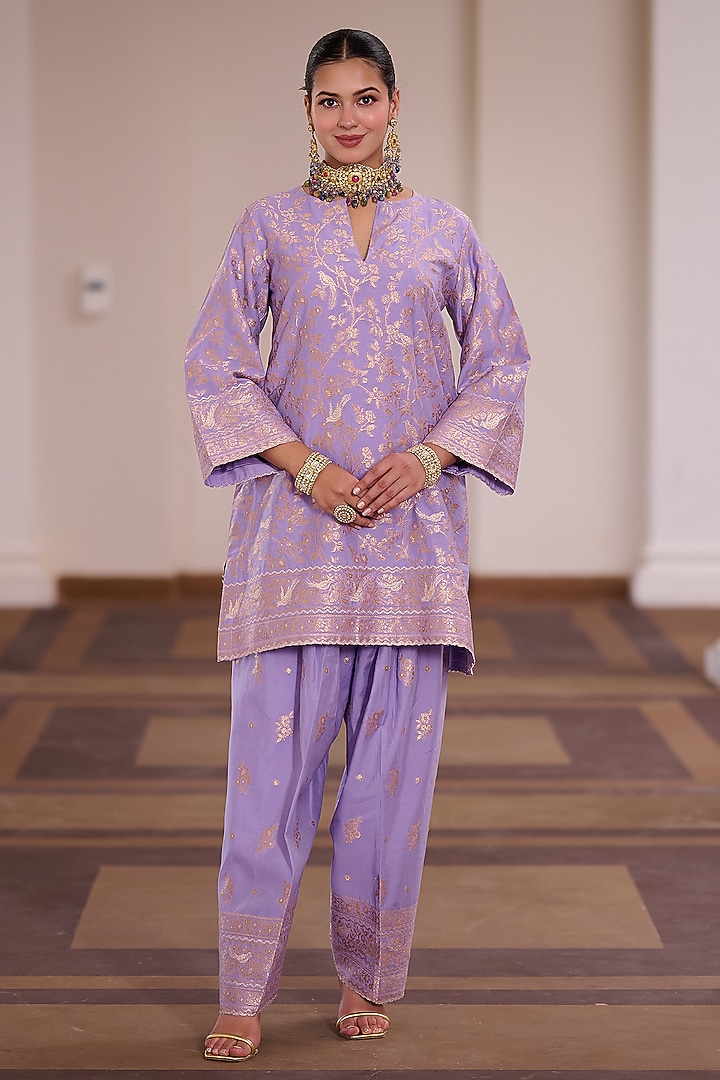Orchid Vegan Silk Gota Embellished Kurta Set by Safaa at Pernia's Pop Up Shop