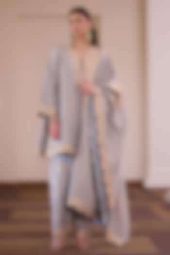 Cloudy Grey Vegan Silk Printed & Embellished Kurta Set by Safaa at Pernia's Pop Up Shop