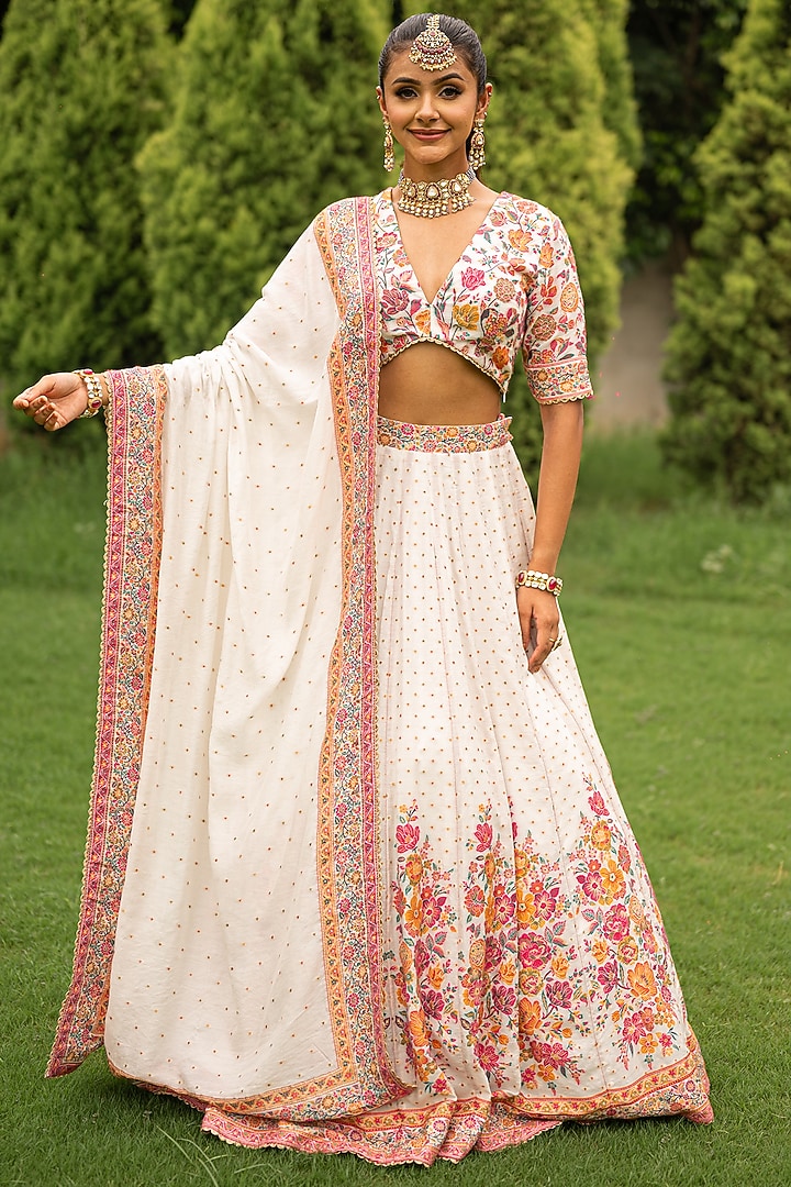 White Vegan Silk Woven Wedding Lehenga Set by Safaa at Pernia's Pop Up Shop