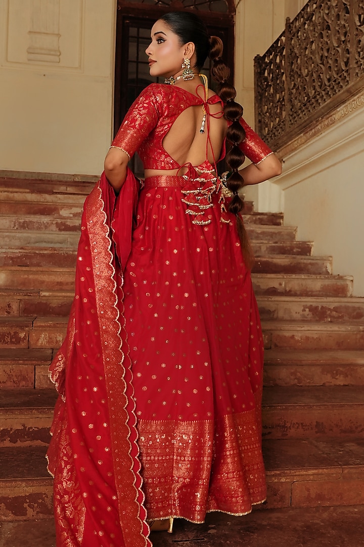Red Vegan Silk Floral Boota Wedding Lehenga Set by Safaa at Pernia's Pop Up Shop