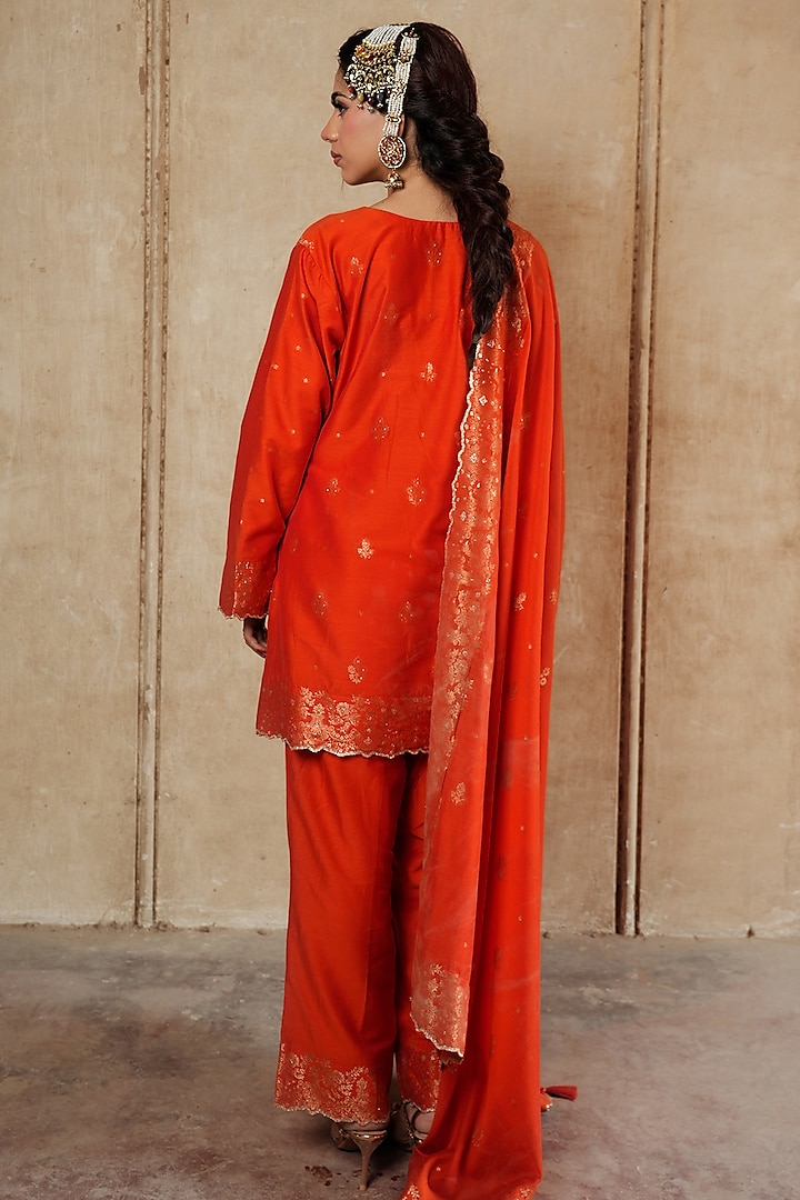 Orange Vegan Silk Straight Kurta Set by Safaa at Pernia's Pop Up Shop