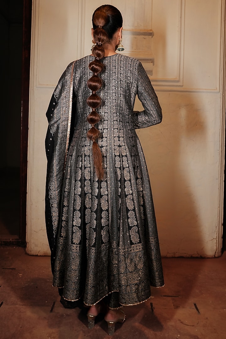 Black Vegan Silk Self-Woven Chikankari Wedding Anarkali Set by Safaa at Pernia's Pop Up Shop