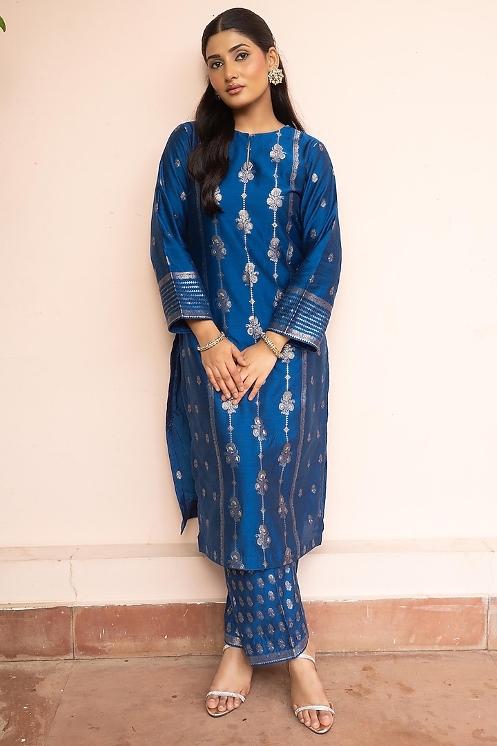 Royal Blue Vegan Silk Floral Motif Kurta Set by Safaa at Pernia's Pop Up Shop