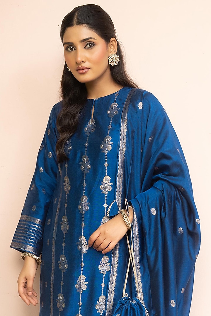 Royal Blue Vegan Silk Floral Motif Kurta Set by Safaa at Pernia's Pop Up Shop